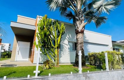 Casa com 4 quartos em Pedra Branca, Palhoça